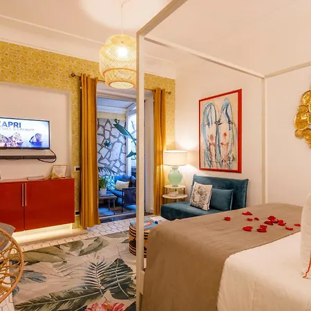 Con Jacuzzi In Piazzetta Prázdninový dům