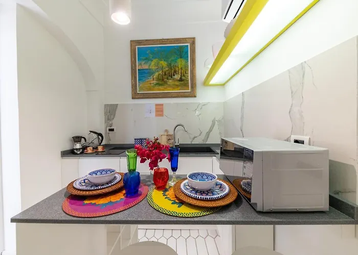 Con Jacuzzi In Piazzetta * 카프리