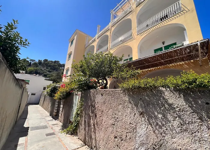 Con Jacuzzi In Piazzetta * Capri