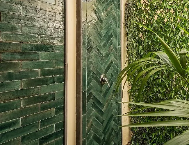 Con Jacuzzi In Piazzetta 度假居