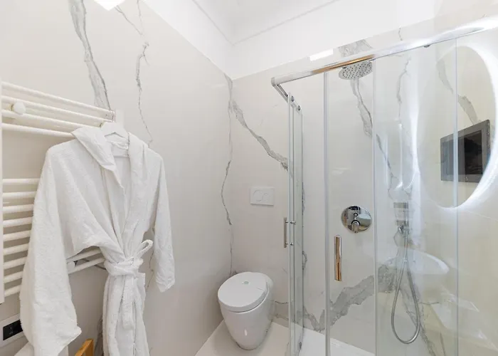 Con Jacuzzi In Piazzetta Ferienhaus *