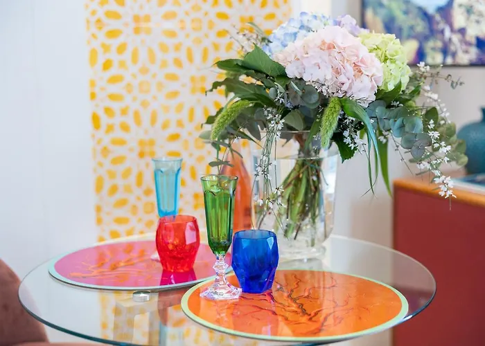 Con Jacuzzi In Piazzetta Capri